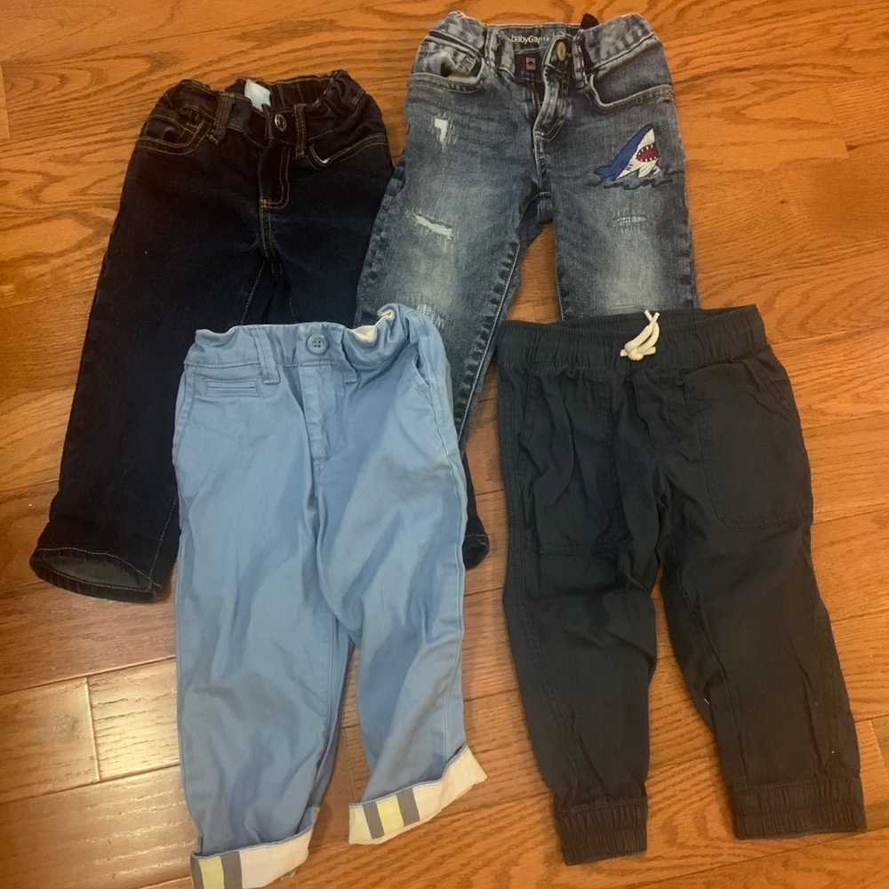 Lot of Size 2t pants/ Good condition, barely worn